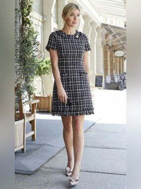 Harper Rose Tweed Shift Dress in black and blush classic plaid pattern Size 16